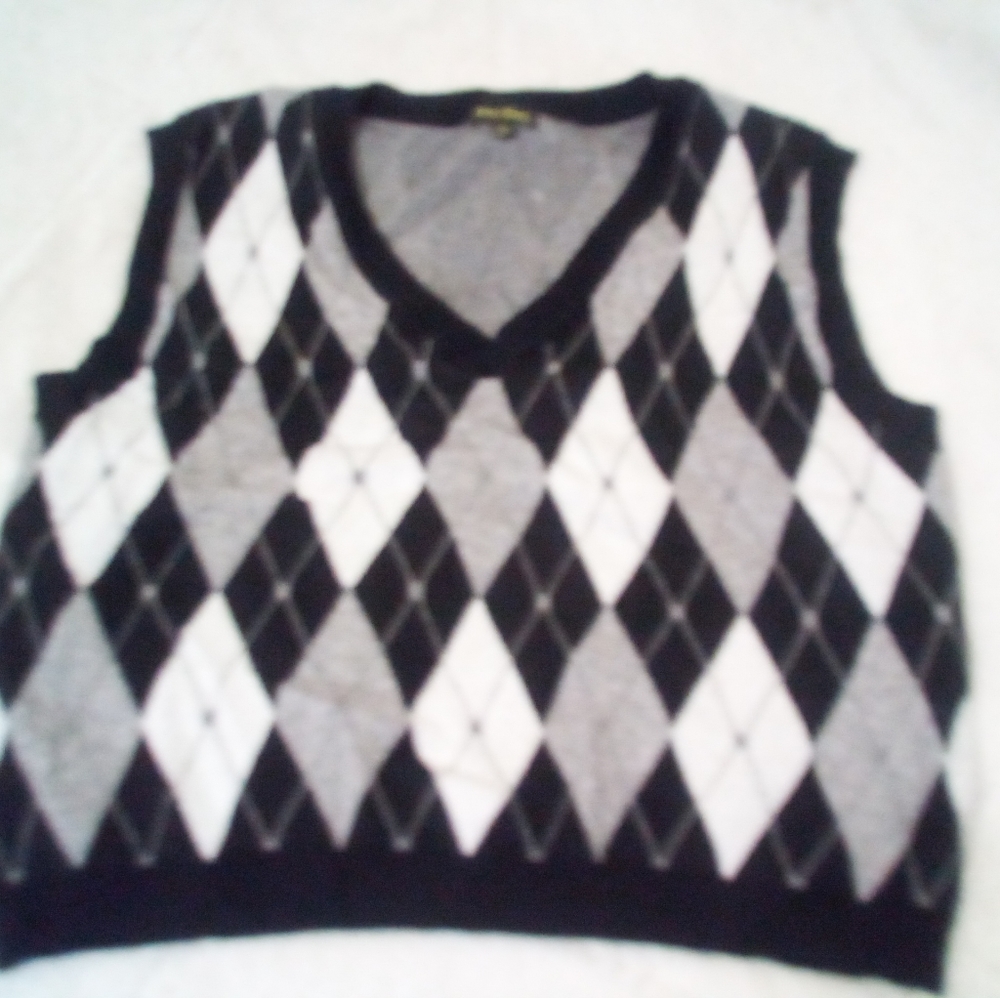 Sweater vest